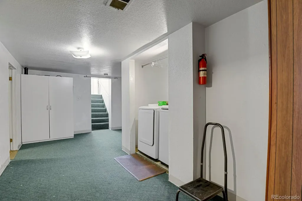 3454 N York Street Denver CO 80205
