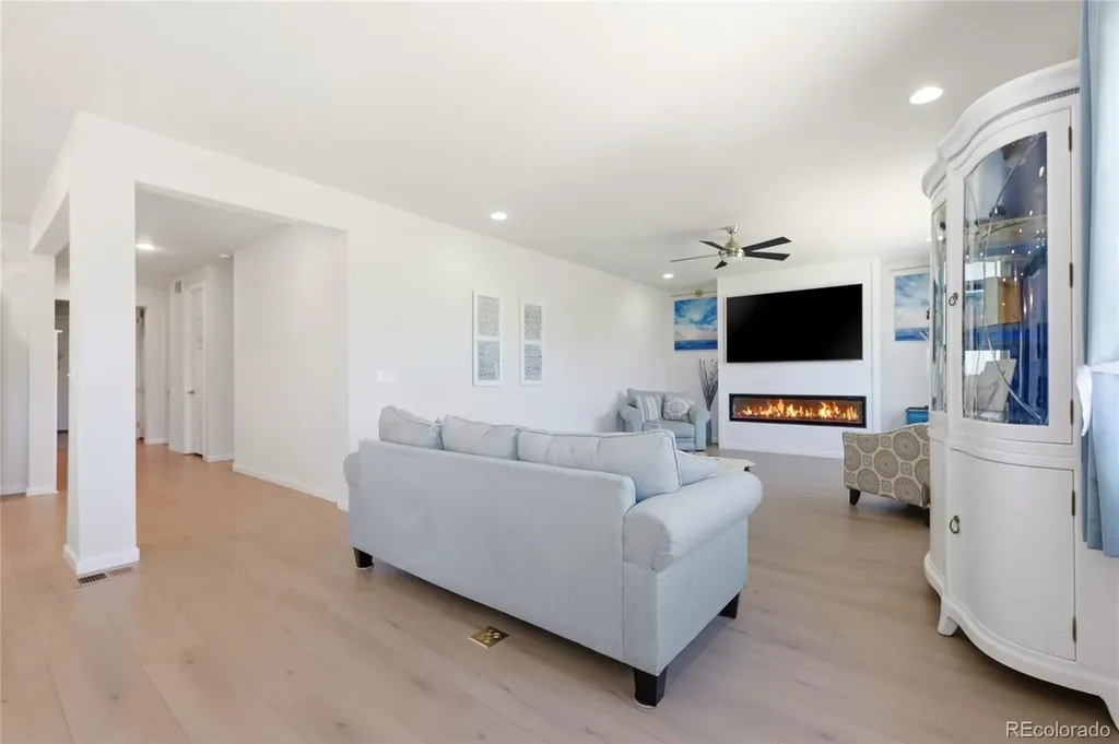 7757 Blue Water Lane Castle Rock CO 80108