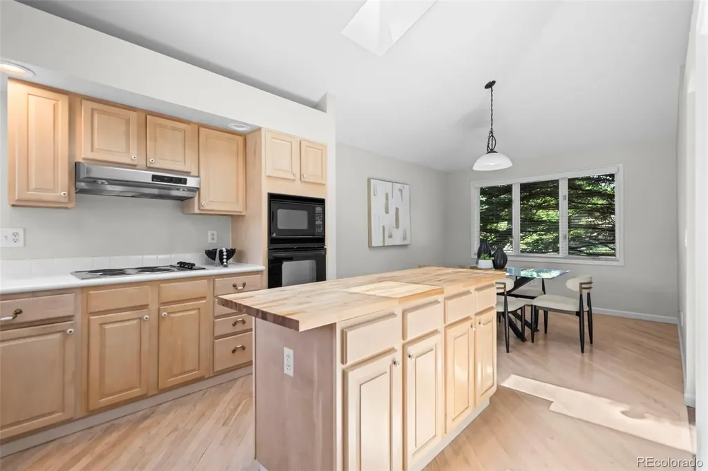 7305 Windsor Drive Boulder CO 80301