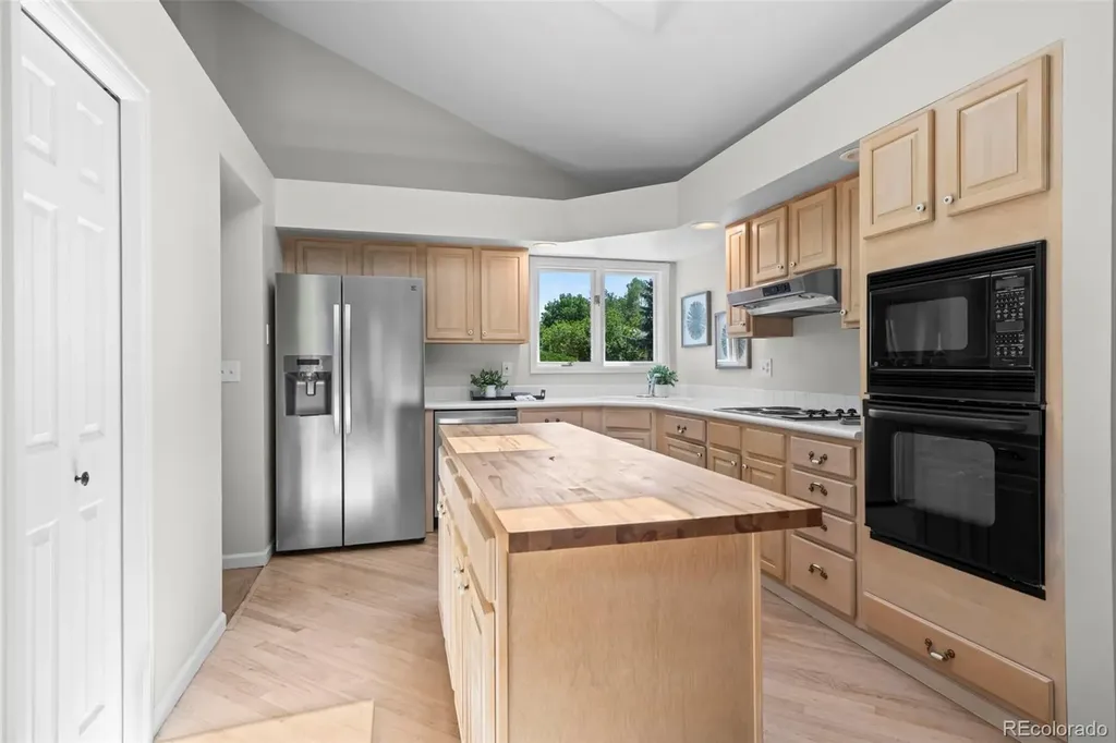 7305 Windsor Drive Boulder CO 80301