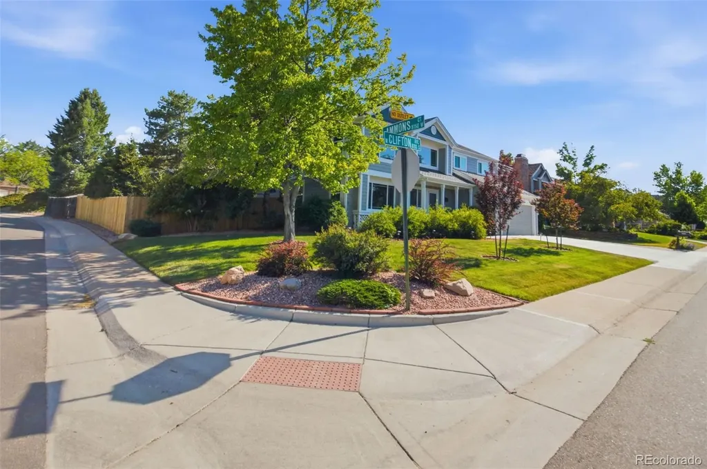 8156 W Clifton Avenue Littleton CO 80128