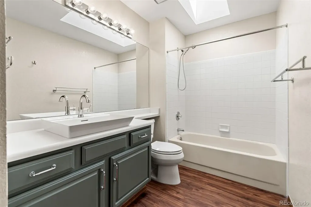 8156 W Clifton Avenue Littleton CO 80128