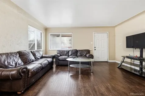 1717 Clinton Street Aurora CO 80010