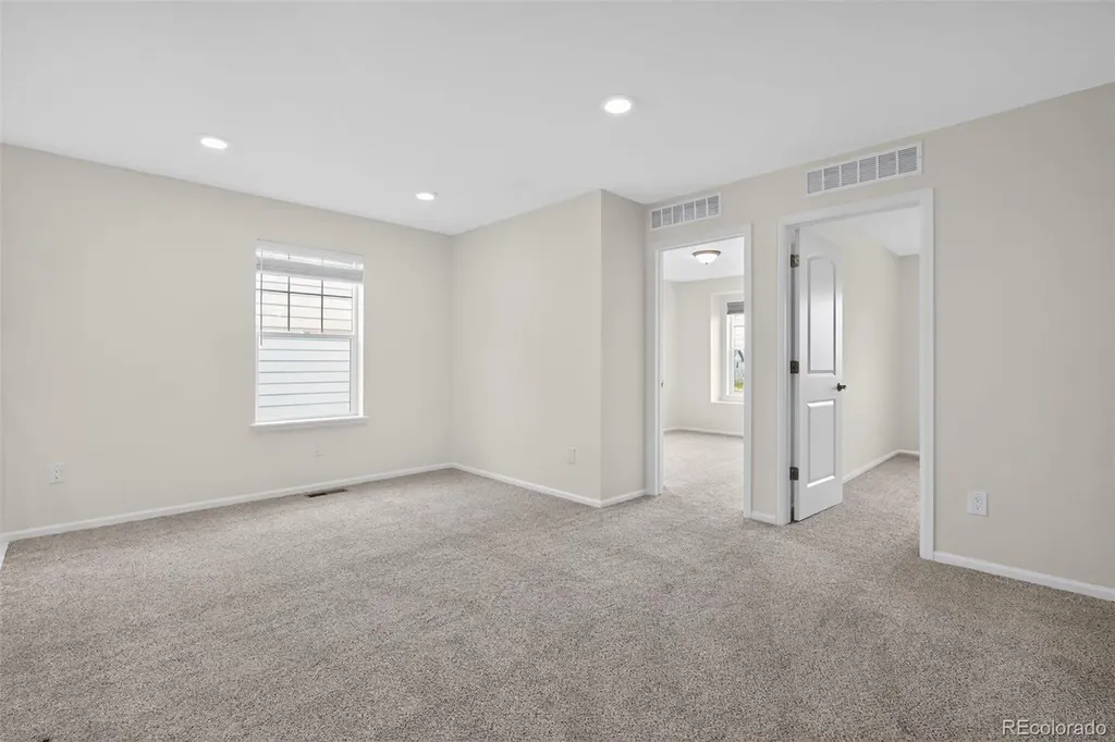 6050 N Netherland Court Aurora CO 80019