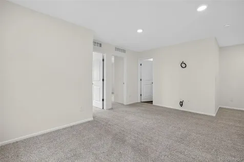 6050 N Netherland Court Aurora CO 80019