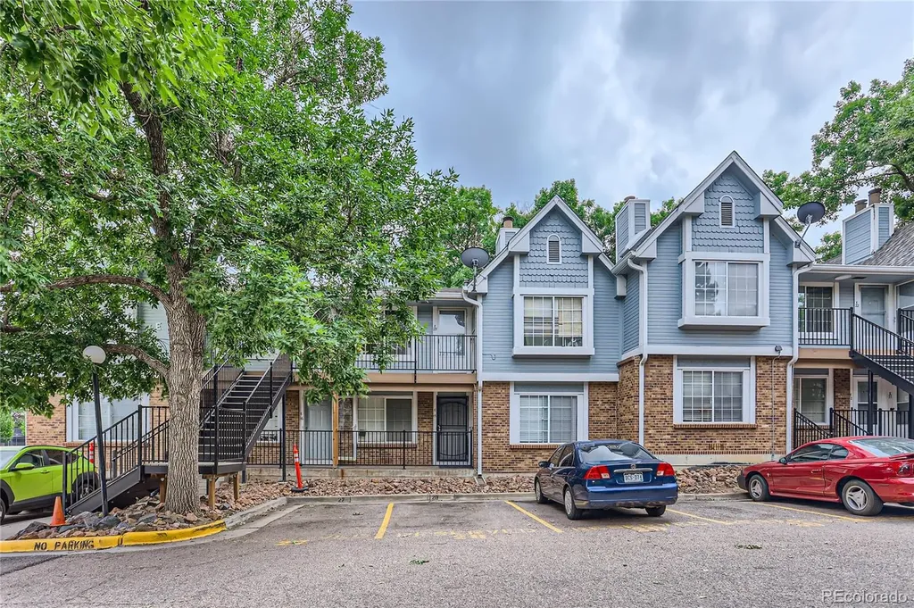 63 S Sable Boulevard Aurora CO 80012