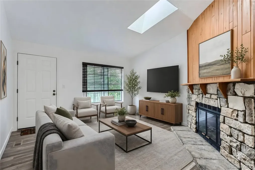 63 S Sable Boulevard Aurora CO 80012