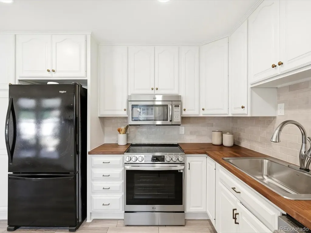 6102 Jellison Way Arvada CO 80004
