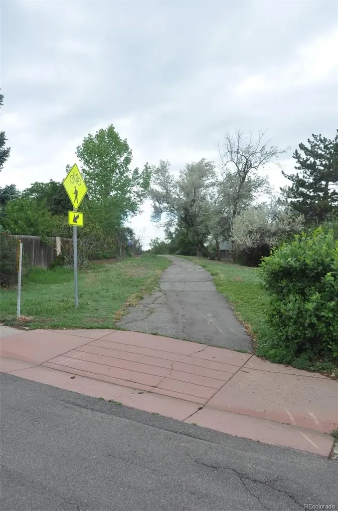 8654 E Eastman Avenue Denver CO 80231