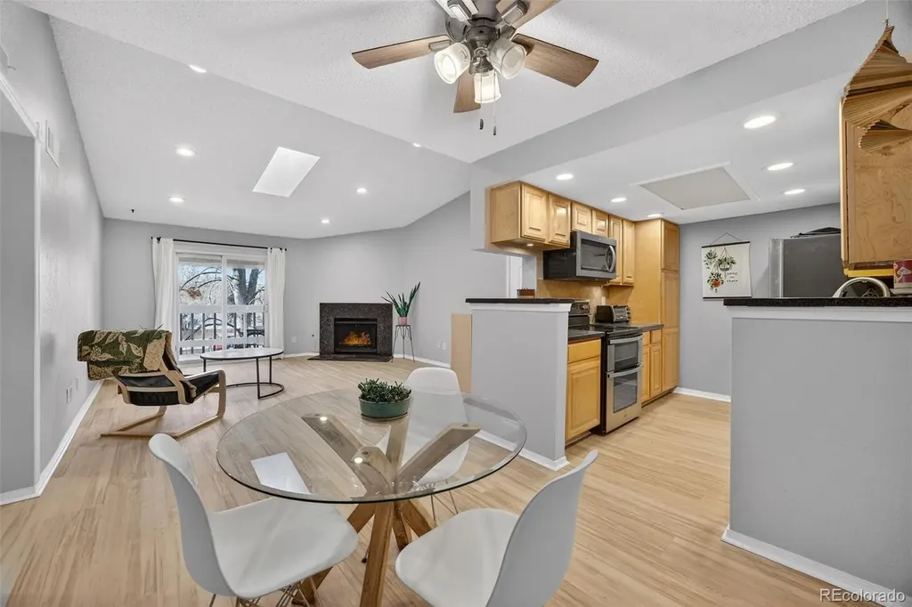 8225 Fairmount Drive Denver CO 80247