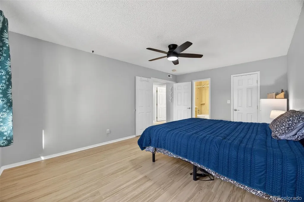 8225 Fairmount Drive Denver CO 80247