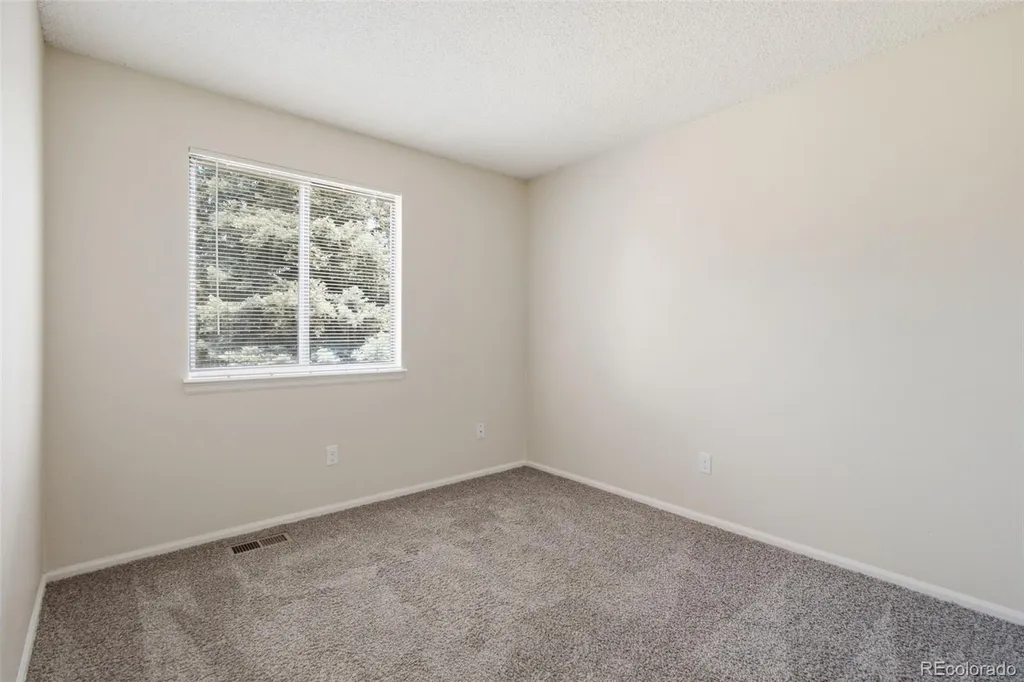9525 W David Avenue Littleton CO 80128