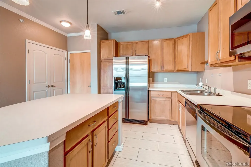 10184 Park Meadows Drive Lone Tree CO 80124