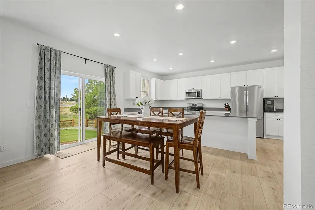 241 Paloma Way Elizabeth CO 80107