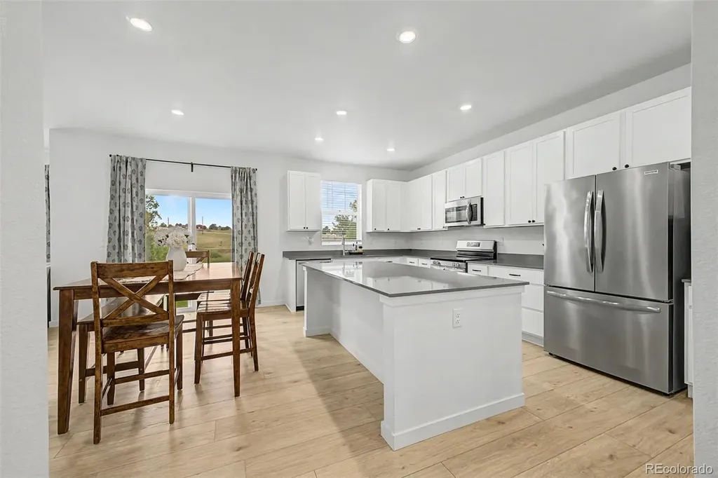 241 Paloma Way Elizabeth CO 80107