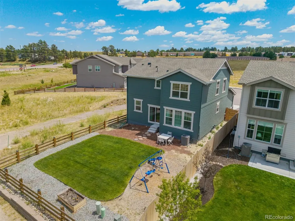 241 Paloma Way Elizabeth CO 80107