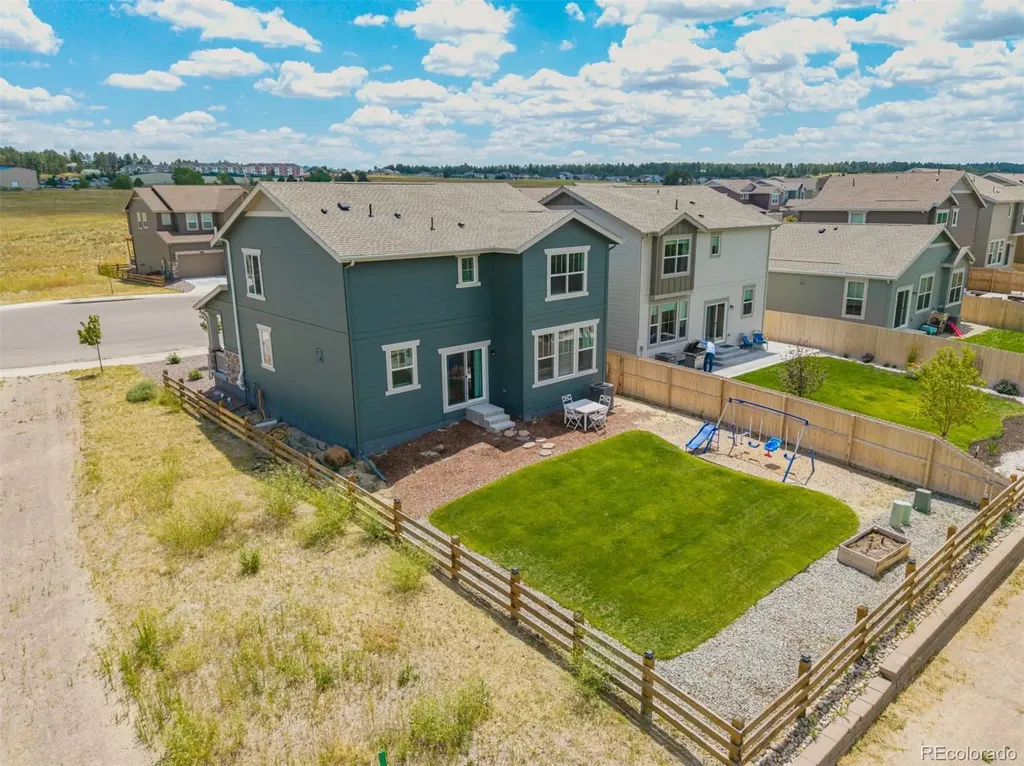241 Paloma Way Elizabeth CO 80107