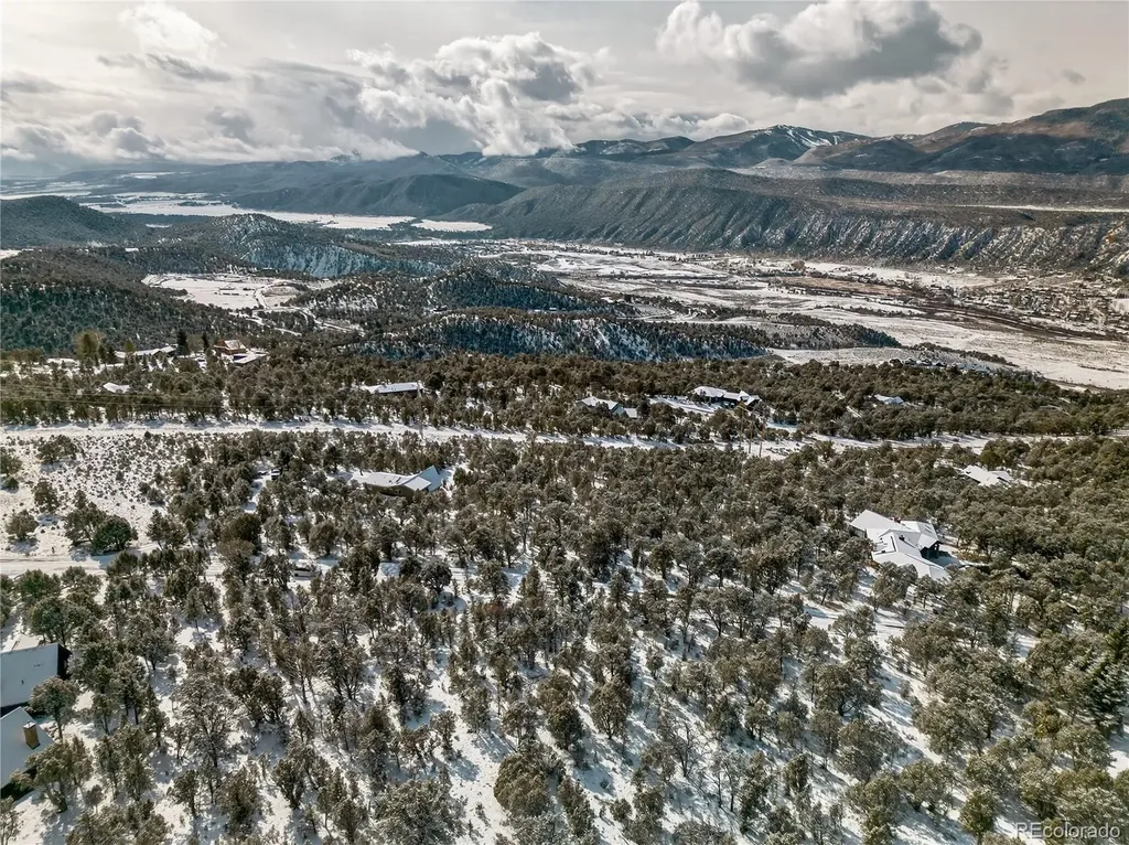 137 Cedar Cove Glenwood Springs CO 81601
