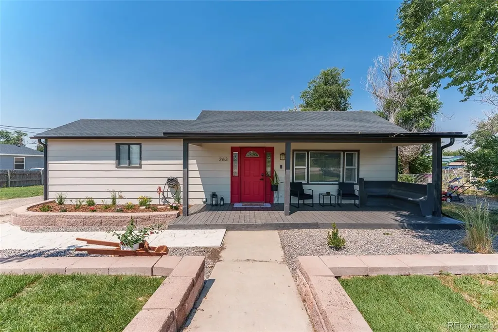 263 S Fetzer Street Byers CO 80103