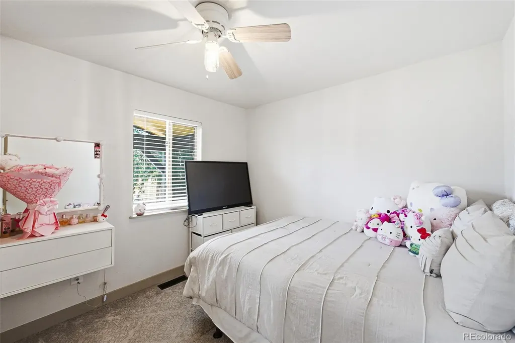 263 S Fetzer Street Byers CO 80103