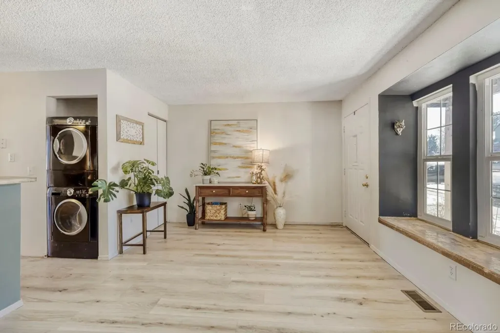 17477 E Rice Circle Aurora CO 80015