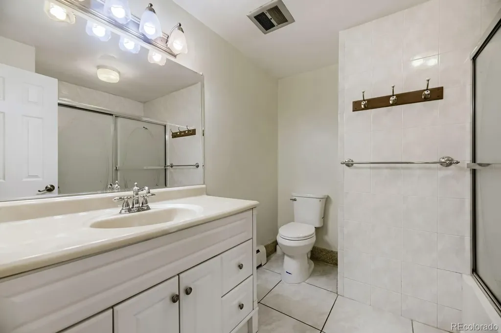 7047 W 62nd Place Arvada CO 80003