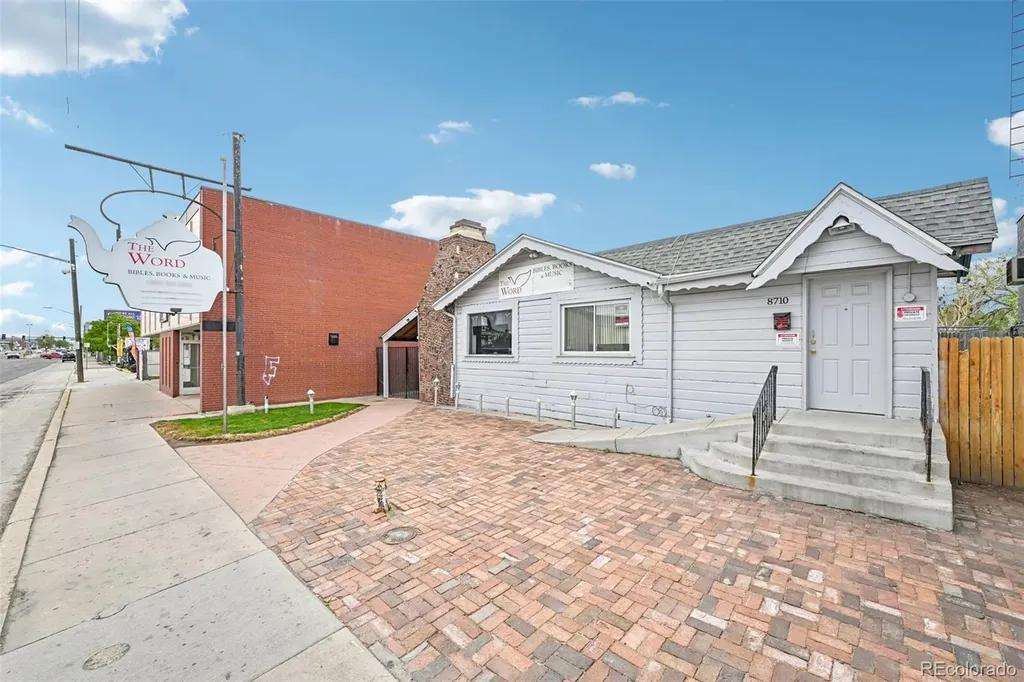 8710 E Colfax Avenue Denver CO 80220
