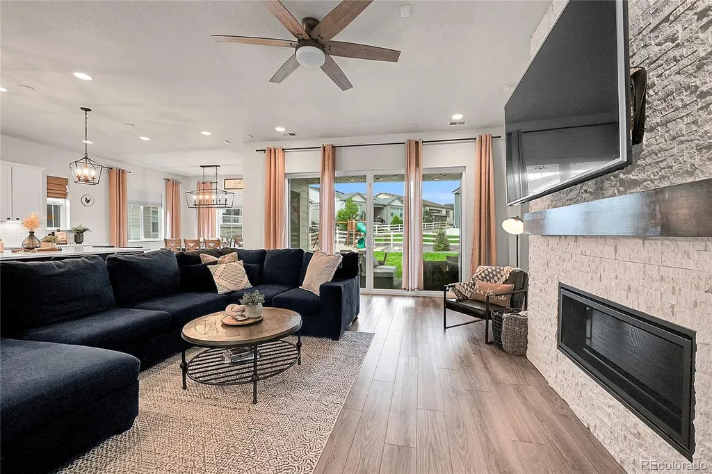5018 Silverhare Court Castle Rock CO 80104