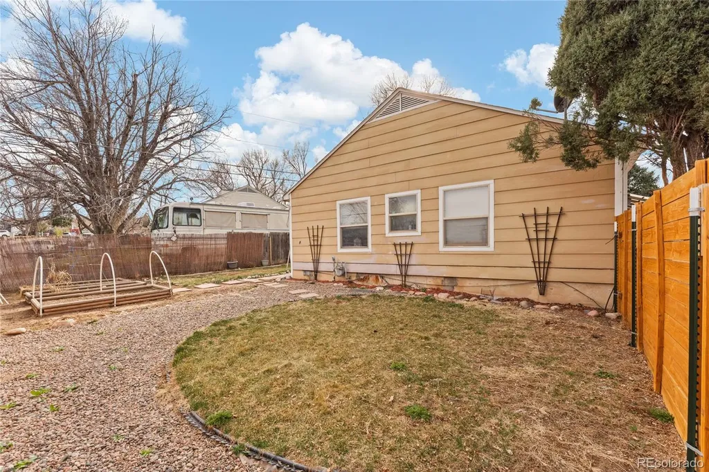 1047 Florence Avenue Colorado Springs CO 80905