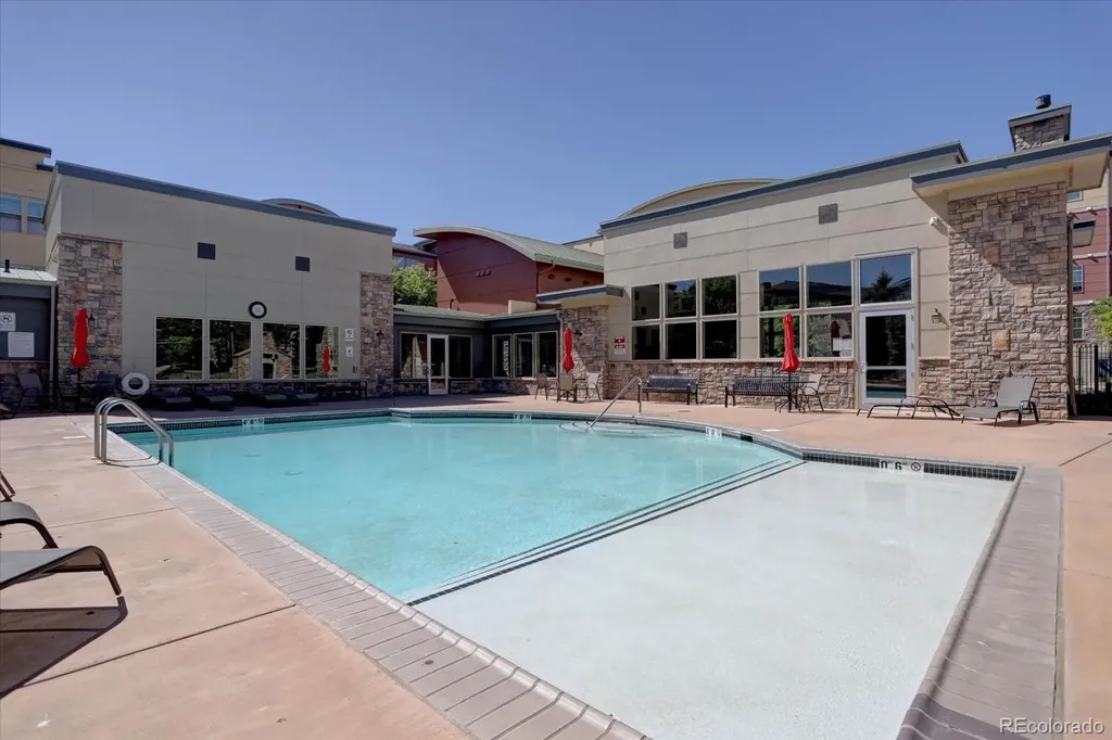 13456 Via Varra Broomfield CO 80020