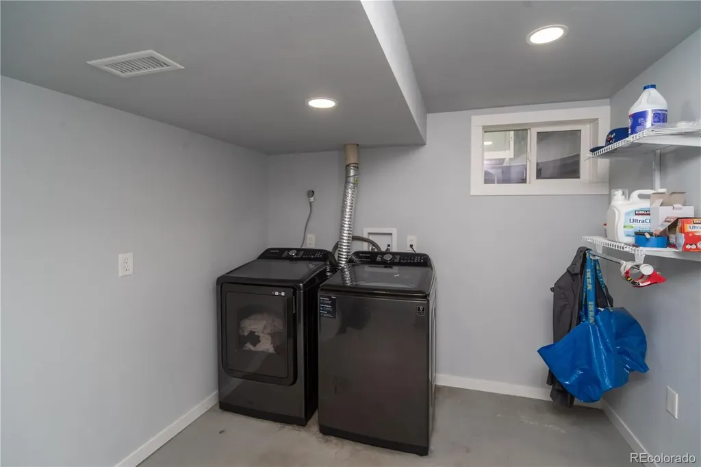 10879 W 65th Way Arvada CO 80004