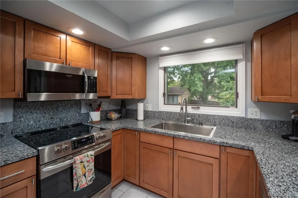 10879 W 65th Way Arvada CO 80004