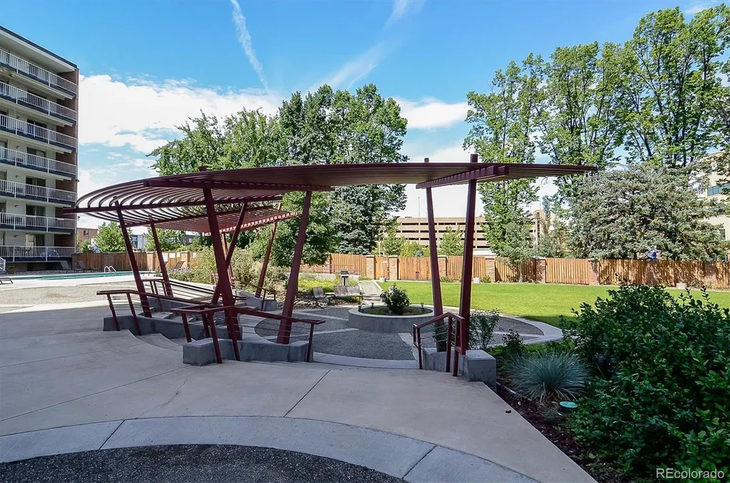 955 Eudora Street Denver CO 80220