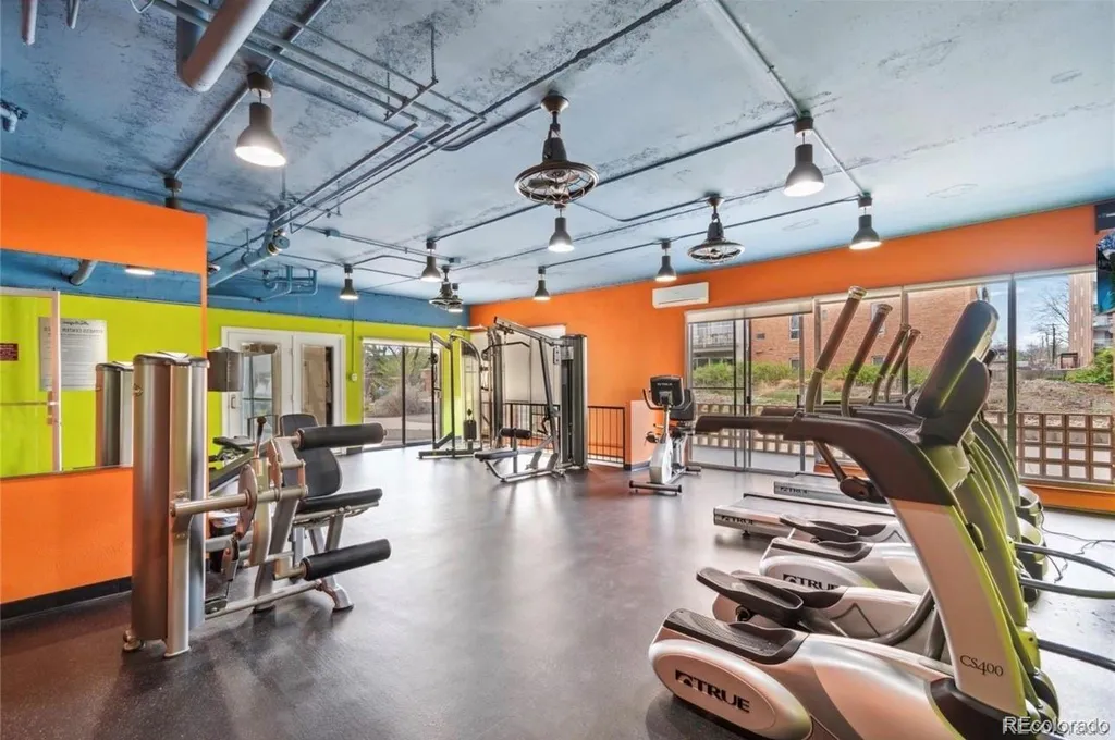 955 Eudora Street Denver CO 80220