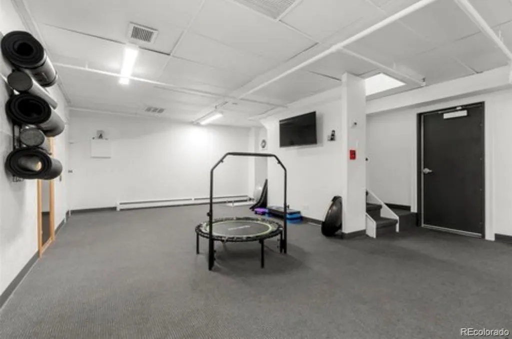 955 Eudora Street Denver CO 80220