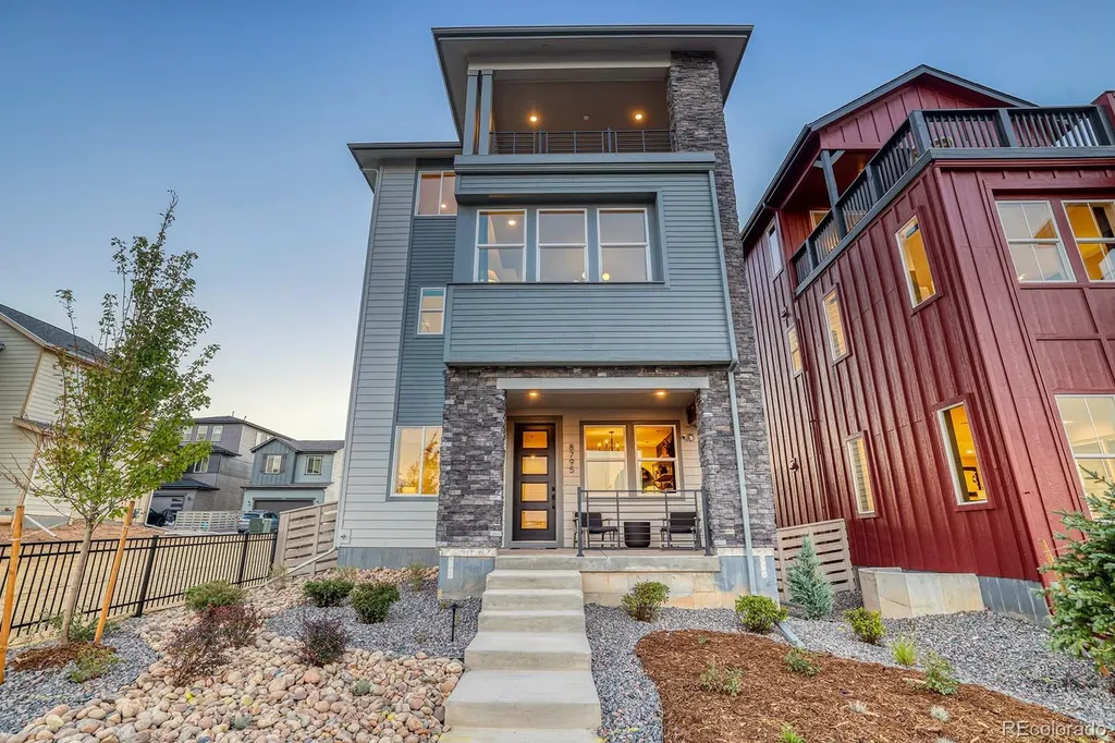 8795 Hugo Drive Littleton CO 80125