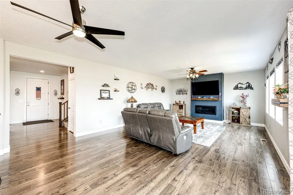 6579 Steuben Way Castle Rock CO 80108