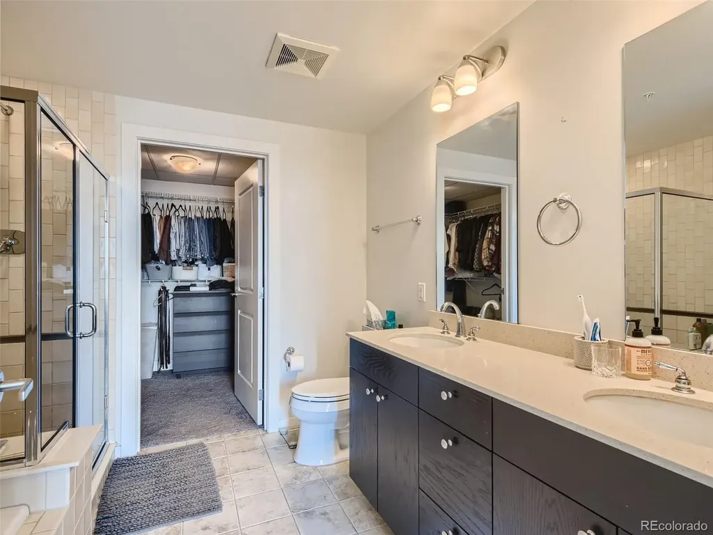 2001 Lincoln Street Denver CO 80202