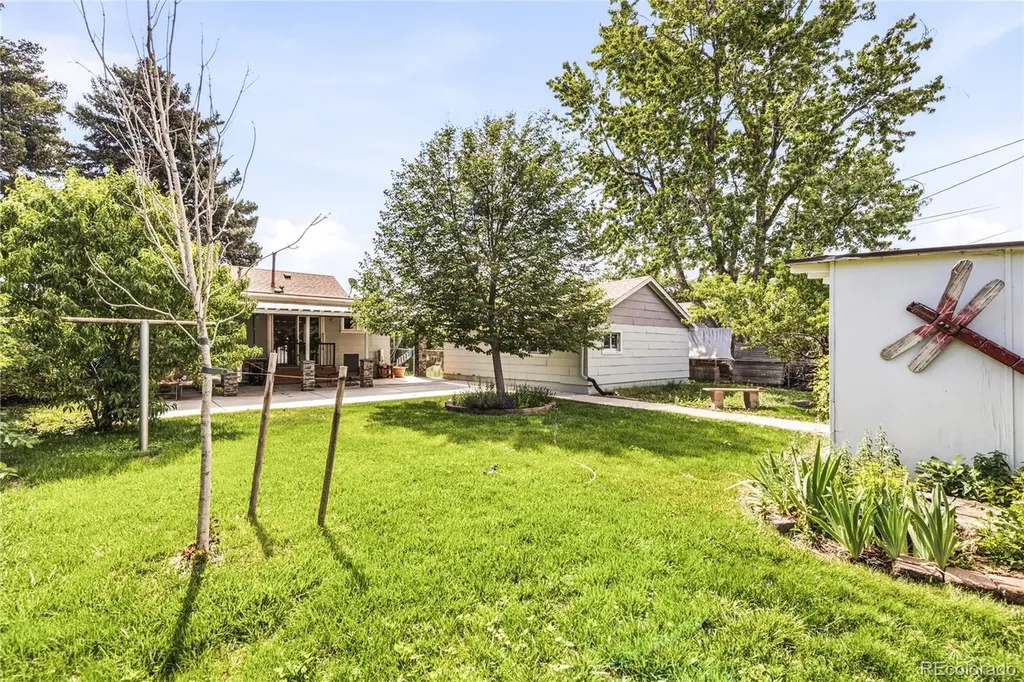 4447 S Acoma Street Englewood CO 80110