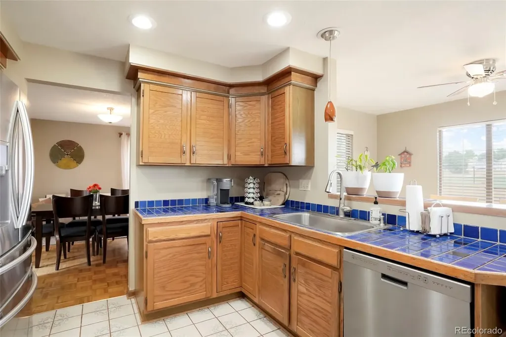 5200 S Memphis Court Aurora CO 80015