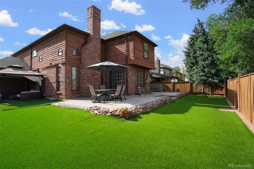 5200 S Memphis Court Aurora CO 80015