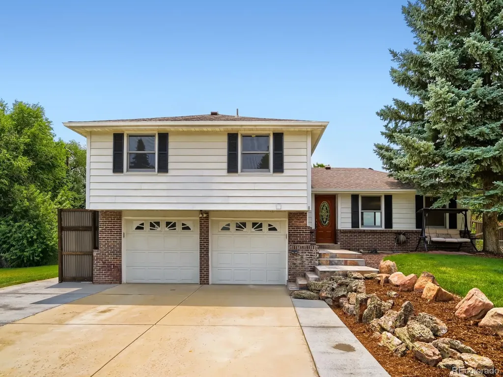 12875 Hillcrest Drive Longmont CO 80504