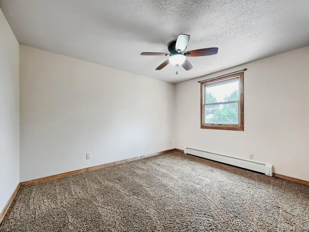 12875 Hillcrest Drive Longmont CO 80504