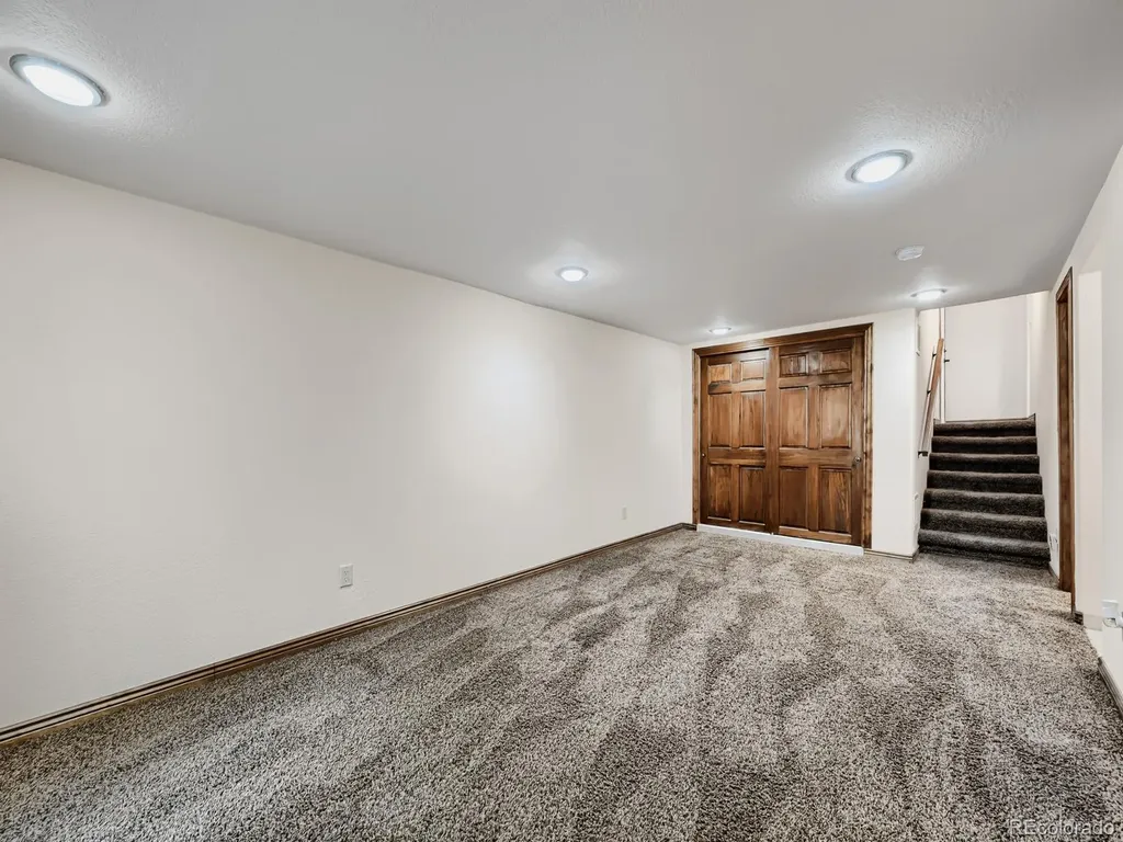 12875 Hillcrest Drive Longmont CO 80504