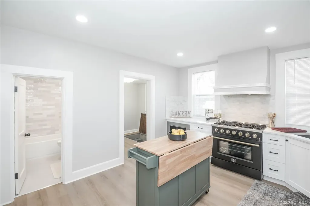 3927 Kalamath Street Denver CO 80211