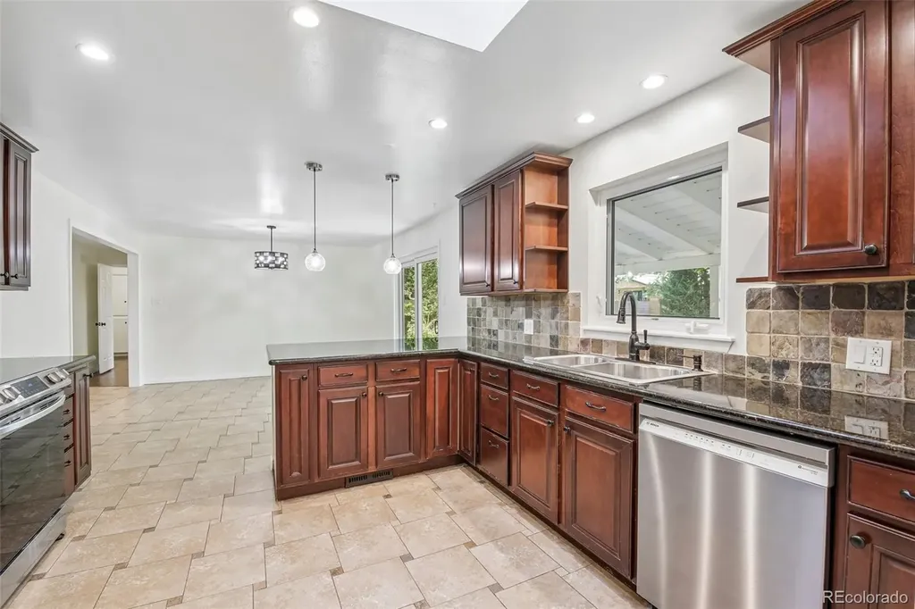 395 S Olive Way Denver CO 80224