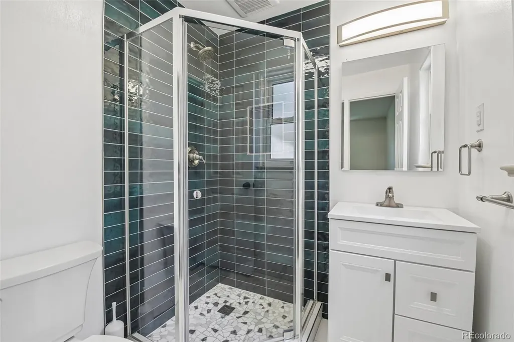 395 S Olive Way Denver CO 80224