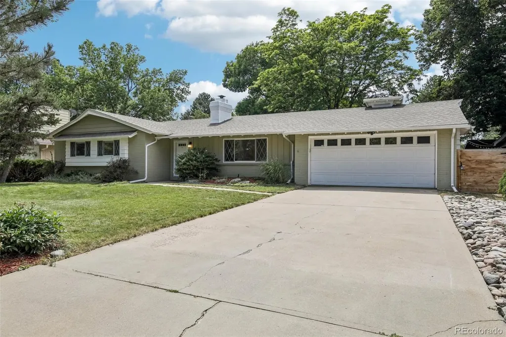 395 S Olive Way Denver CO 80224