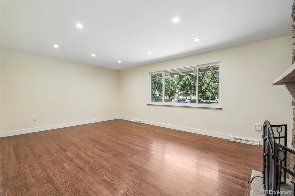395 S Olive Way Denver CO 80224