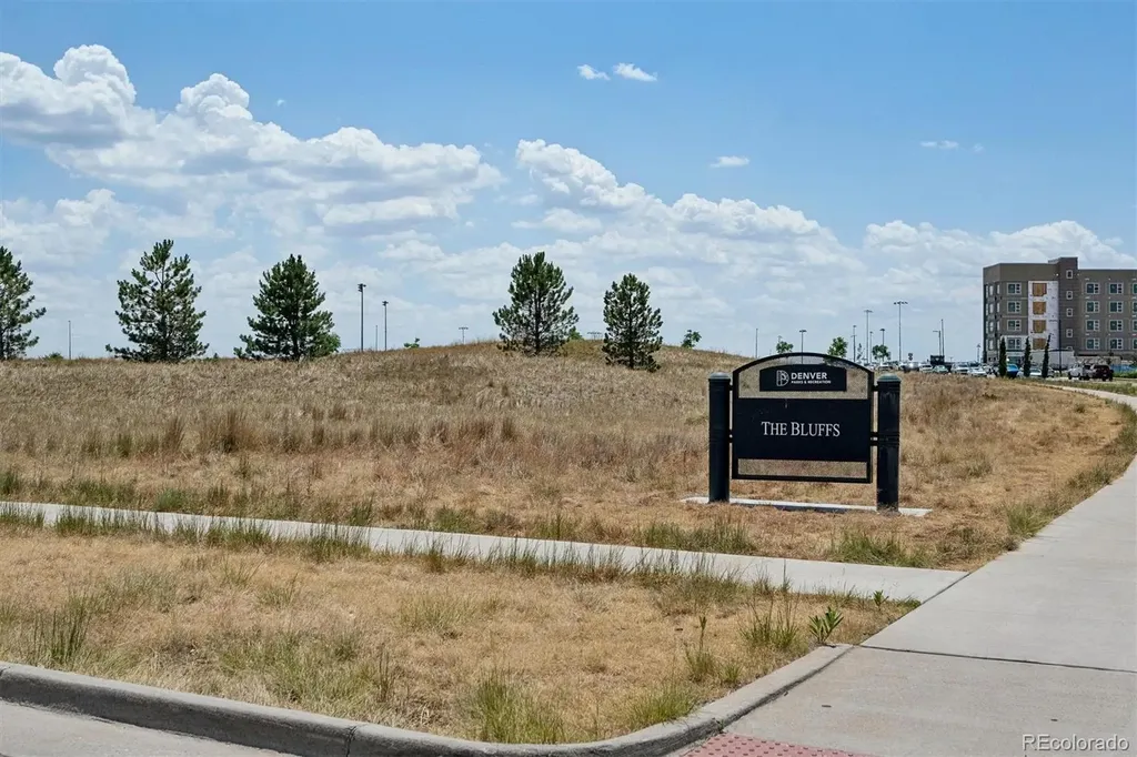 9338 E 58th Drive Denver CO 80238